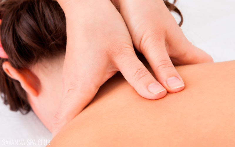 масаж шийно -комірцевої зони